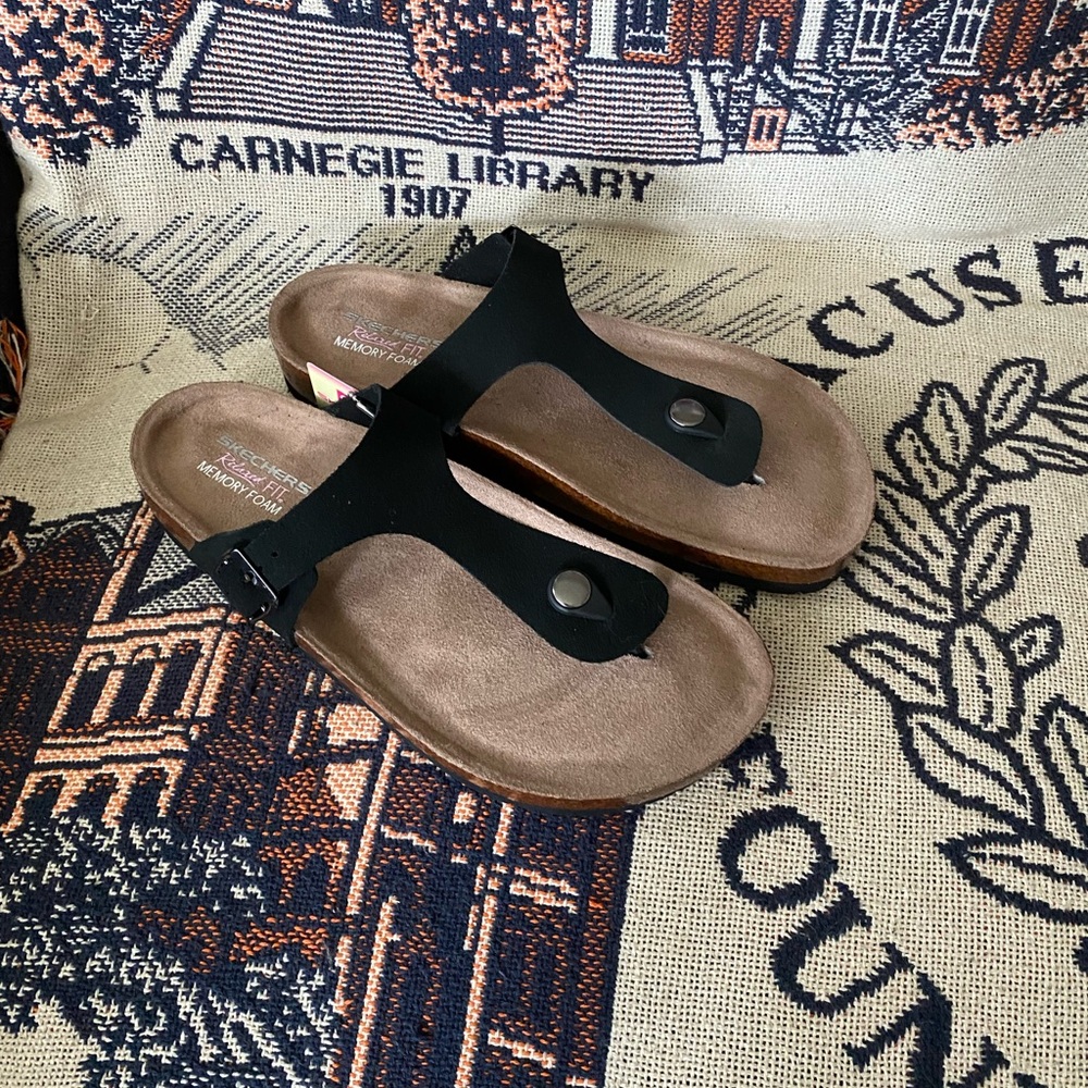 Skechers Granola Pyramids Sandals